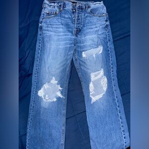 Aeropostale woman ripped baggy 90’s jeans